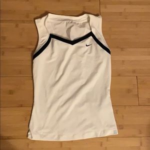 White nike tennis top